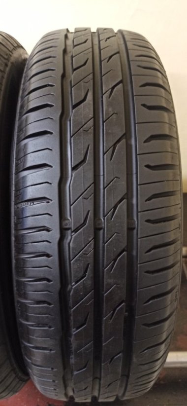 Semperit Speed-Life 3 185/65 R15 88H 7,5 mm (Bazarové)