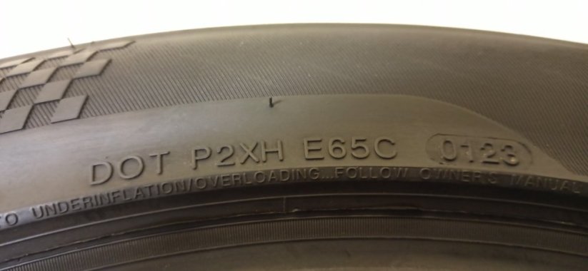 Davanti DX 640 255/45 R18 103Y 6,5 - 7 mm (Bazarové)