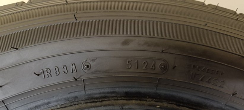 Falken Linam Van01 205/65 R16C 107/105T 8 mm (Použité)