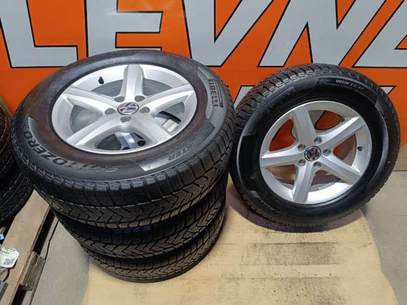 Volkswagen Sharan, Tiguan + zimní pneu 215/65 R16