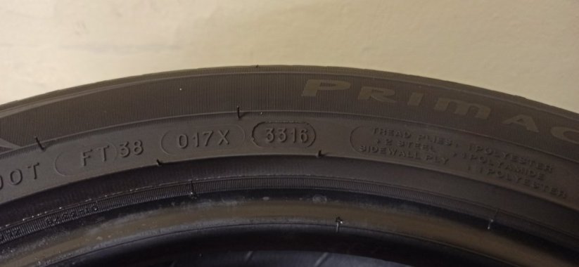 Michelin Primacy 3 215/50 R17 95W 4,5 mm (Bazarové)