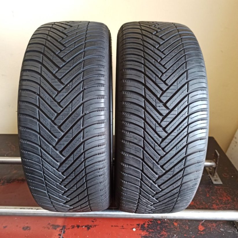 Hankook 225/45 R17 94W 5,5-6,5mm (Bazarové)