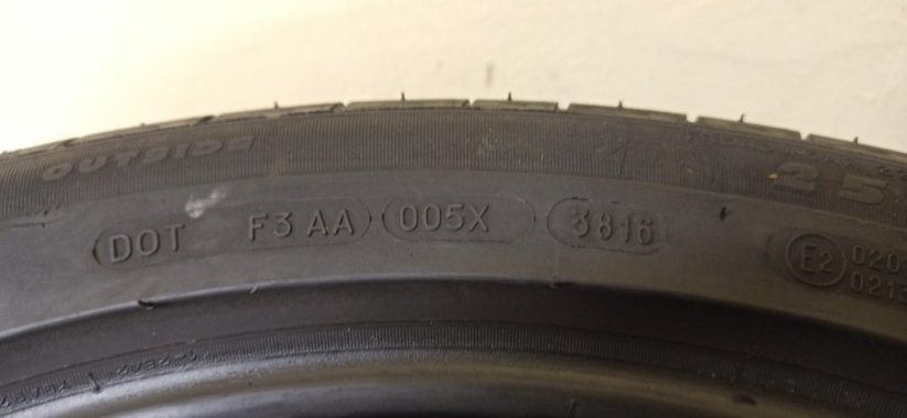 Michelin 255/45 R20 101W 4mm (Použité)