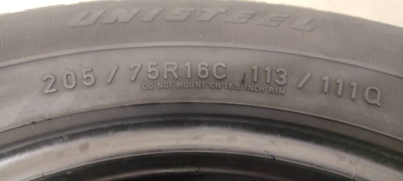 Goodyear 205/75 R16C 113/111Q 5-5,5mm (Bazarové)