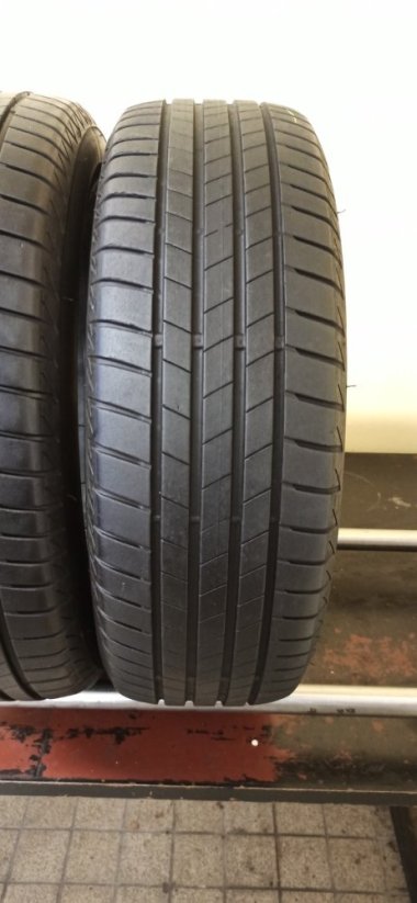 Bridgestone Turanza T005 195/65 R15 95H 5 - 6 mm (Bazarové)
