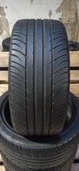 Kumho 215/40 R17 87W 2x4,5-5mm 2x3,5-4mm (Bazarové)
