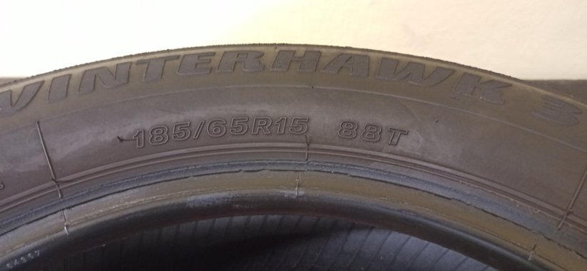 Firestone Winterhawk 3 185/65 R15 88T 5,5 mm (Bazarové)