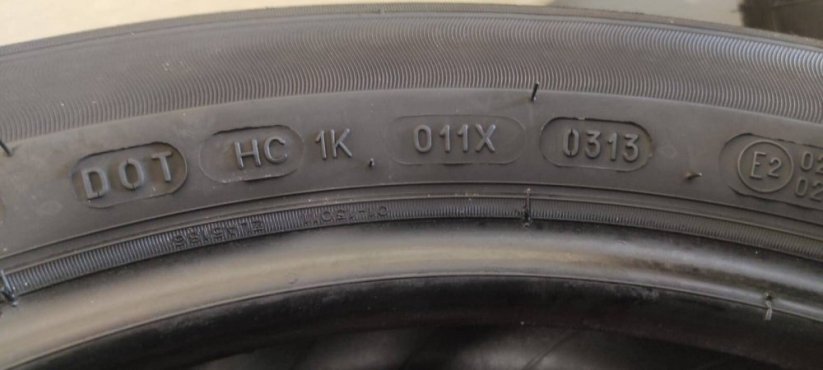 Letní pneu Michelin 195/55/16 5+mm (Použité)