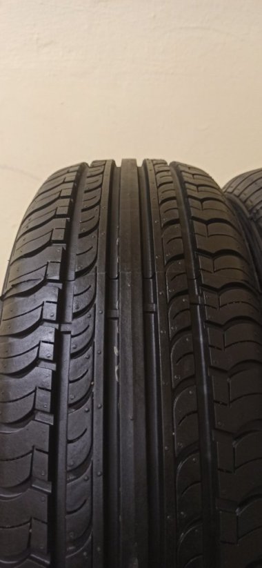 Hankook 185/60 R15 84H 7-7,5mm (Bazarové)