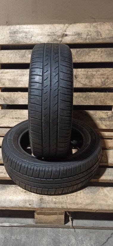 Bridgestone 185/60 R15 84T 3-4mm (Bazarové)