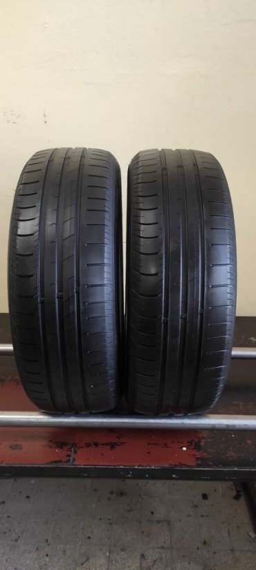 Letní pneu Hankook 185/60/15 3,5-4mm (Použité)